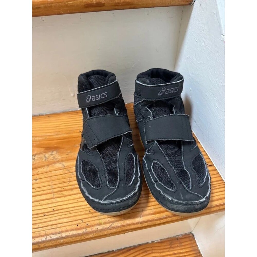 Youth matflex wrestling shoes size 3